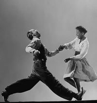 Thursday Swing with Reggie Houston's B' Swingsters!